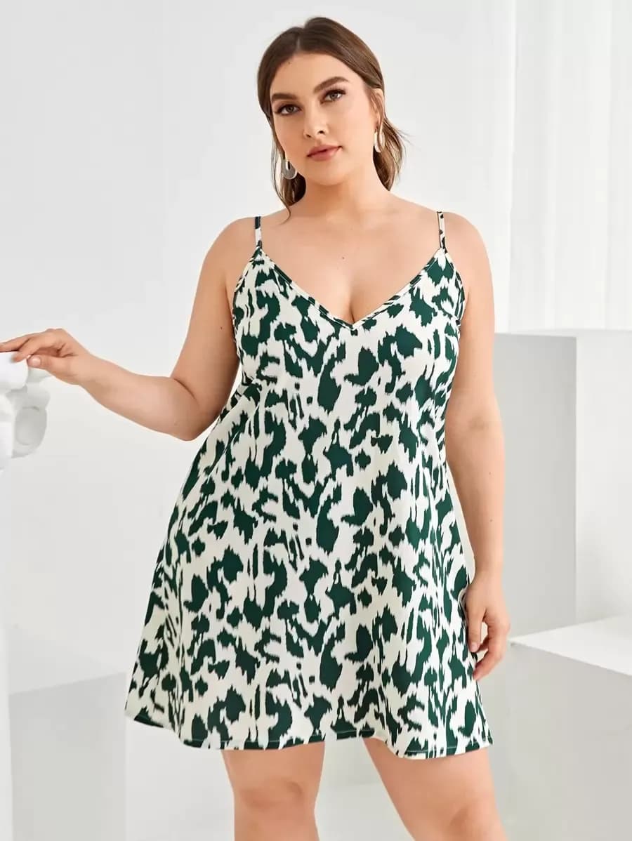 Dubbel v-hals allover print jurk XL